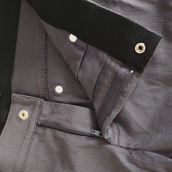 Equestrian Size Medium Grey Pants *Flawed* - Picture 13 of 16